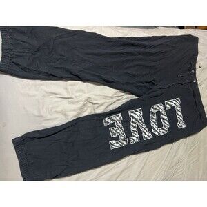 Victory Secrets Electric Pink Capri Pants